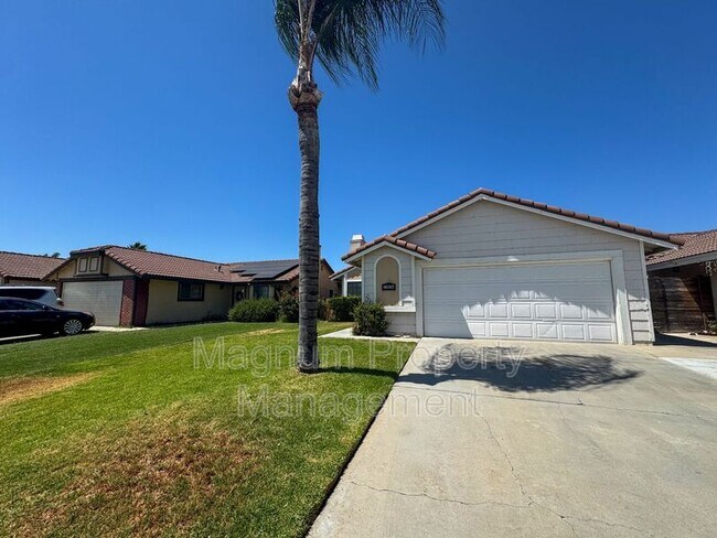 Building Photo - 29694 St Andrews Ct