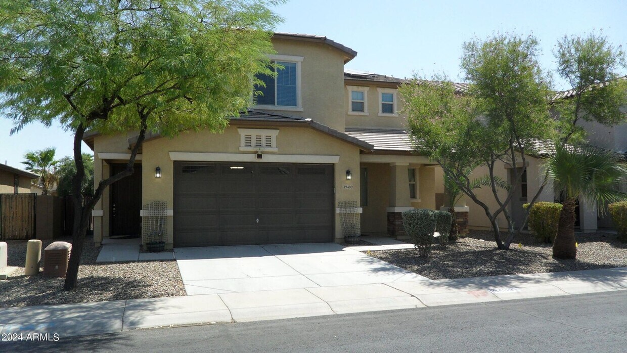 Primary Photo - Next Gen Home! 5 Bedrooms 3.5 Baths