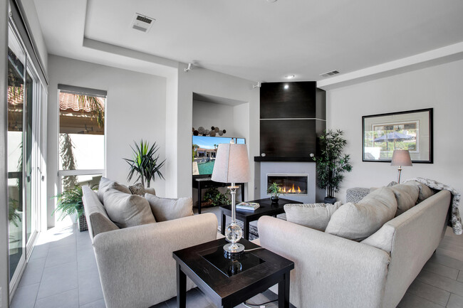 Building Photo - 78858 Breckenridge Dr