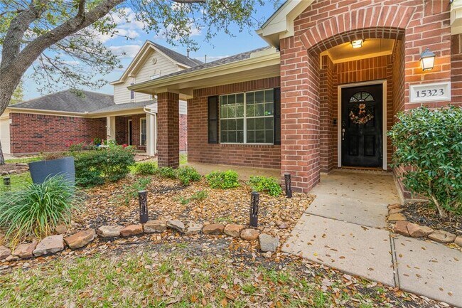Foto del edificio - 15323 Redbud Berry Way