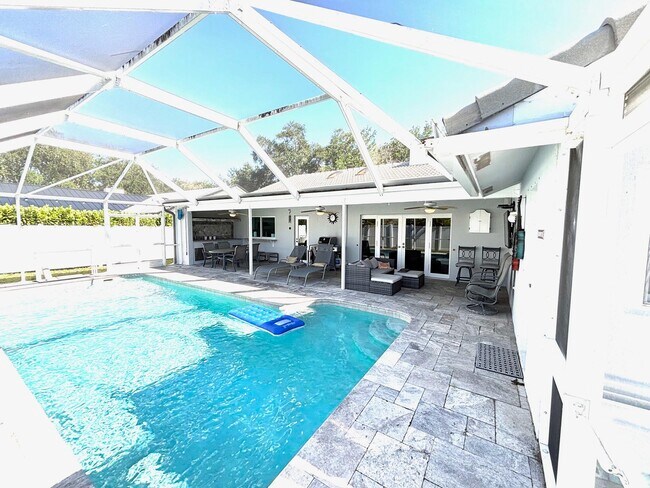 Foto del edificio - 2665 NW 41st St