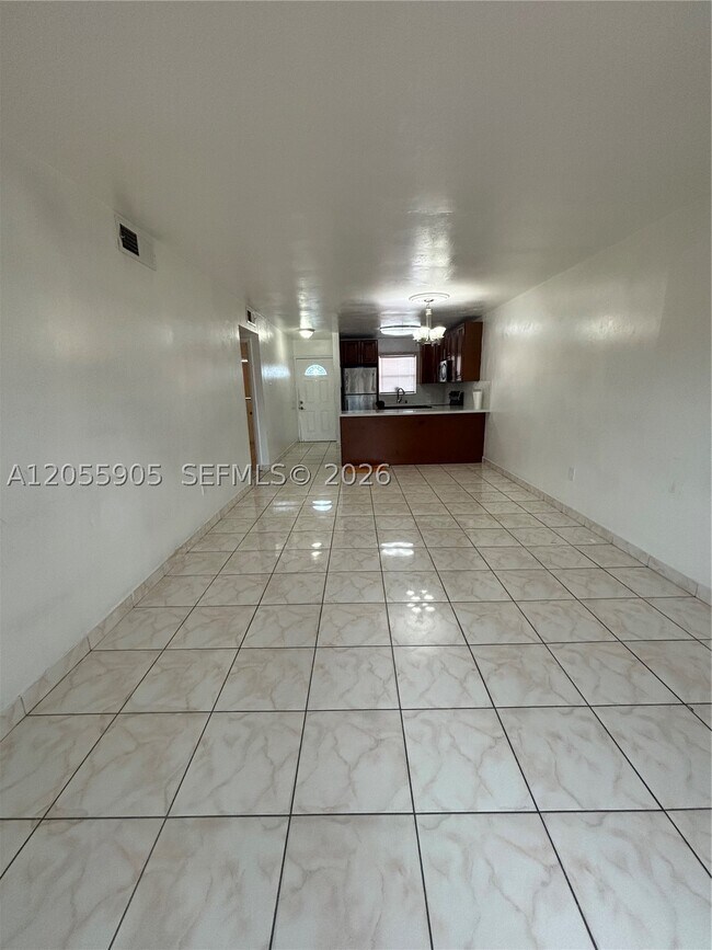 Building Photo - 6850 W 16th Dr