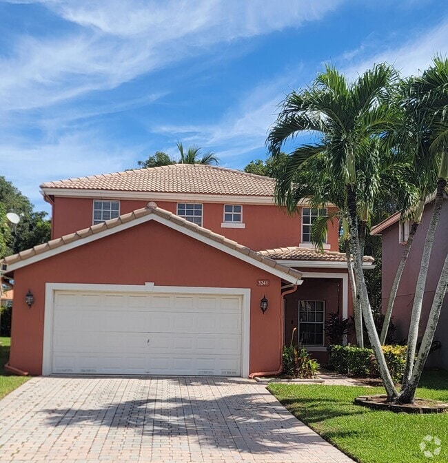 Cove at Briar Bay Apartments for Rent with a Yard West Palm Beach, FL