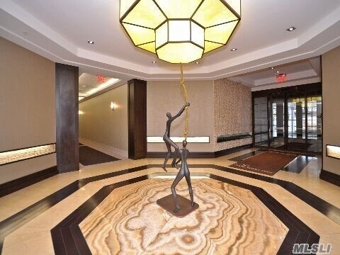 Foto del edificio - 61 Bryant Ave