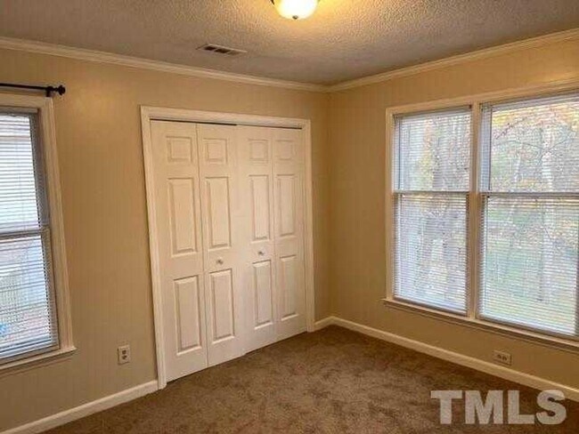 Building Photo - 103 Bogue Ct