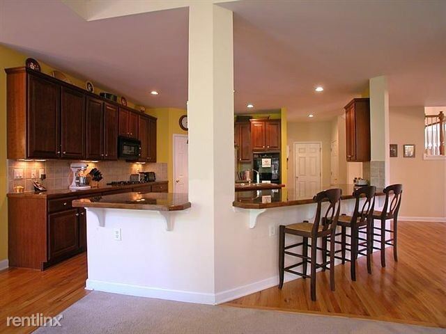 Building Photo - 1731 Berkshire Eve Dr