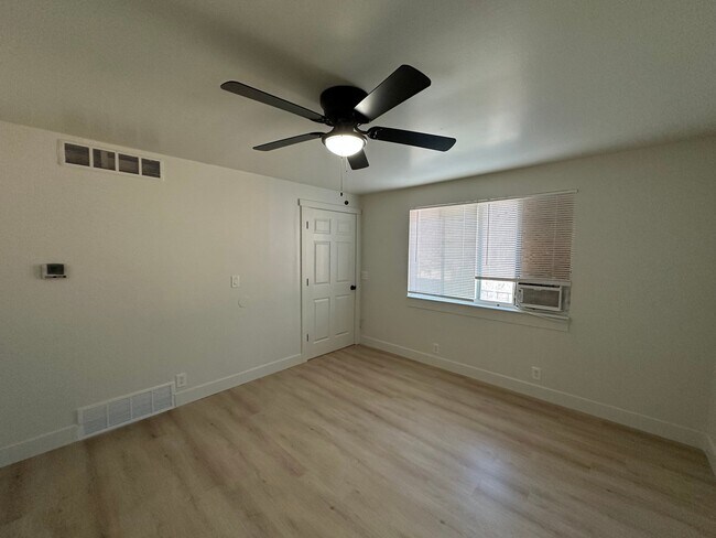 Foto del edificio - 1340 S 200 E