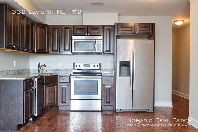 Building Photo - 1332 Levis St NE