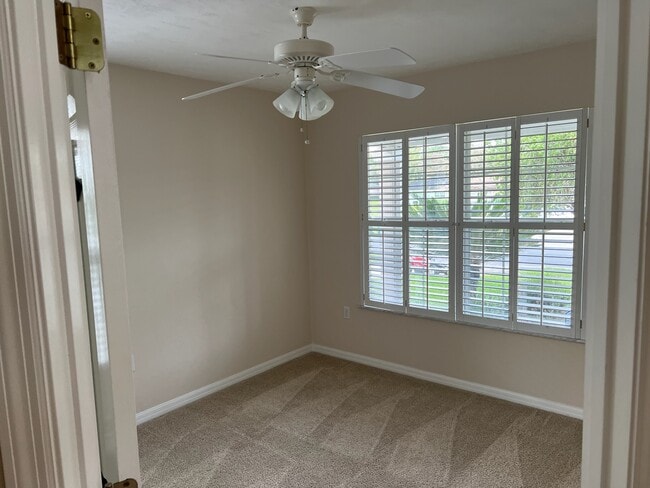 Foto del edificio - 6368 NW 109th Pl