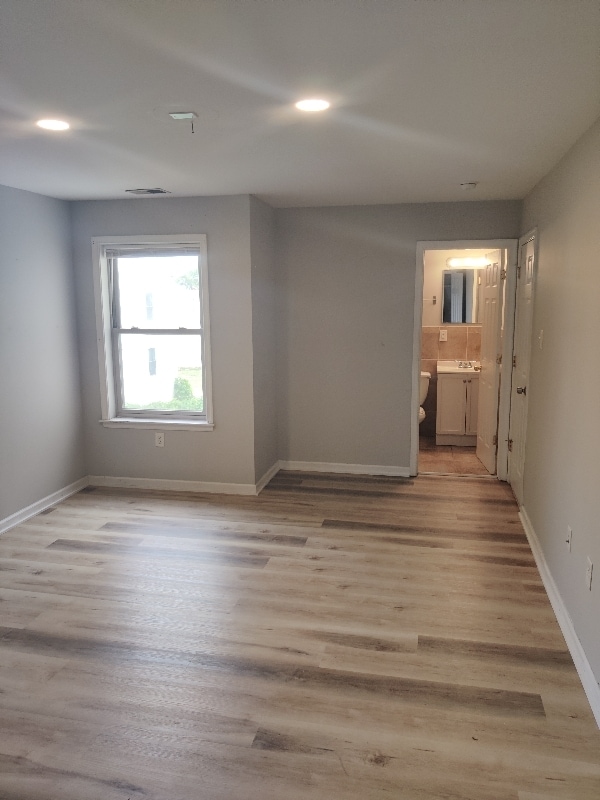 Photo - 1621 W Oxford St