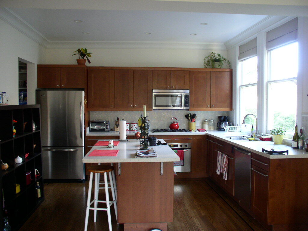 Primary Photo - 101 Baker St