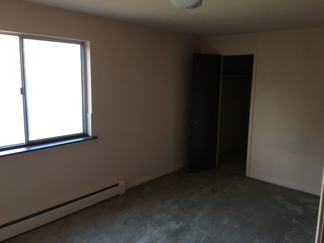 Building Photo - 9465 S 85th Ct