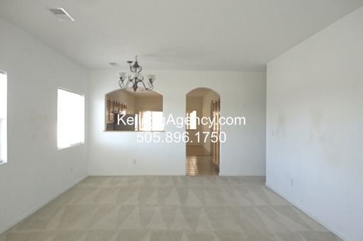 Building Photo - 5401 Caballo Ct NE