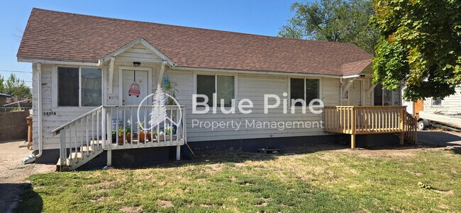 Foto del edificio - 143 Parrish Ln