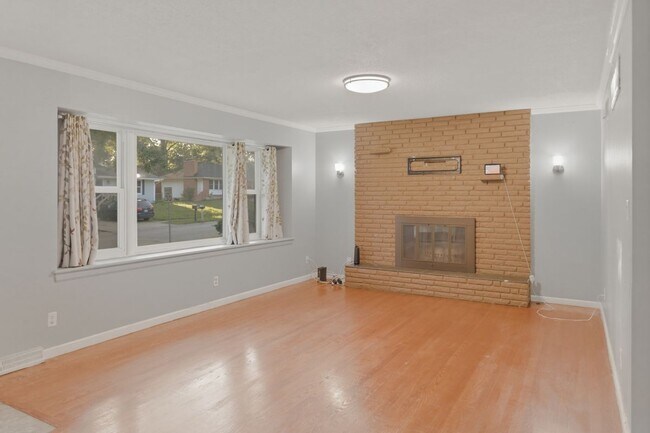 Foto del edificio - 2209 N 82nd Terrace