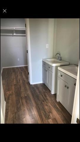 Foto del edificio - 9 Bowling Ln