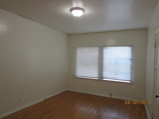 Bedroom #1 - 5640 W 6th St