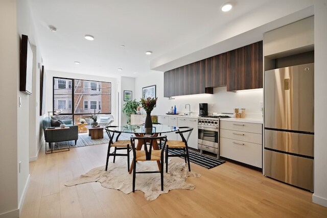 Kitchen/dining - 1188 Valencia St