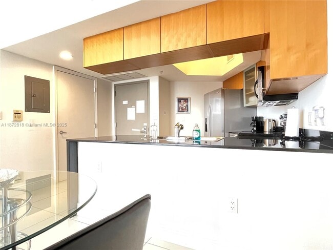 Foto del edificio - 1750 N Bayshore Dr