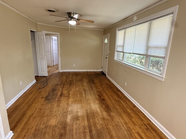 Foto del edificio - 3456 Harrison Rd