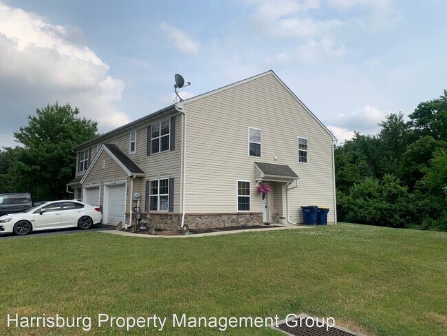Building Photo - 3 br, 2.5 bath House - 2070 Market St Ext
