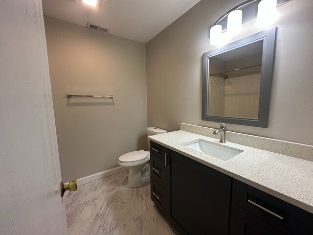 Building Photo - 426 W Happfield Dr