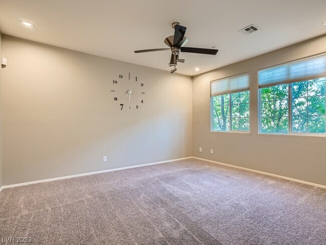 Building Photo - 7604 Vanity Ct