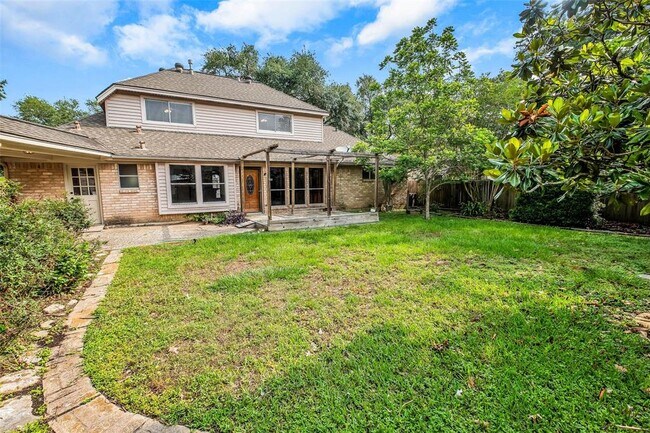 Building Photo - 18311 Cransley Dr