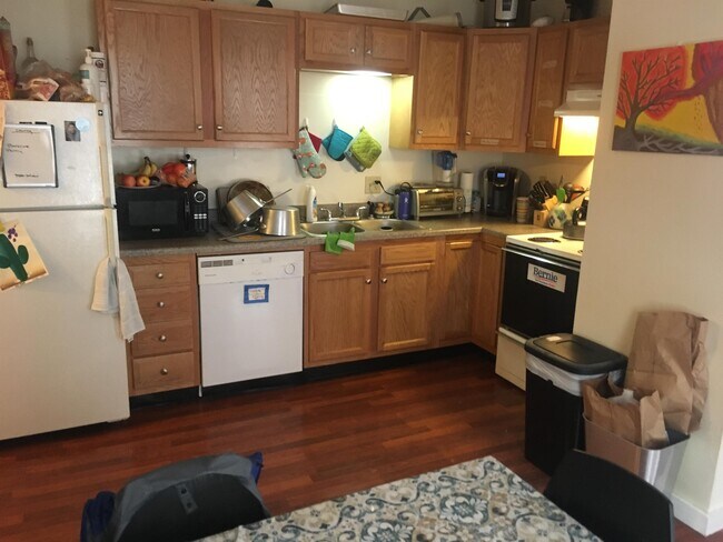 Foto del edificio - 113 Maple St