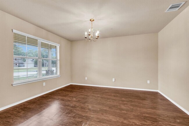 Foto del edificio - 2119 Treasure Mountain Dr