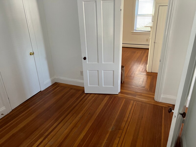 Building Photo - 67 Rochambeau Ave