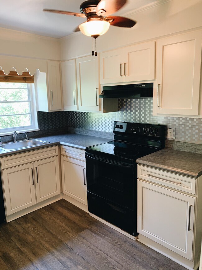 Foto del edificio - 501 Milledge Rd