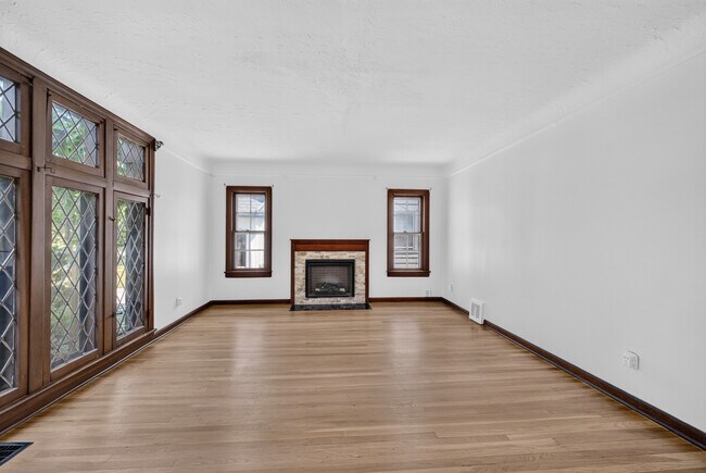 Foto del edificio - 3561 Lynnfield Rd