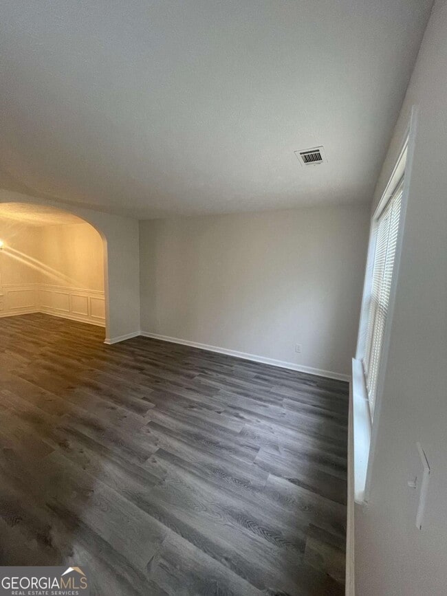 Foto del edificio - 620 Manor Glen Dr