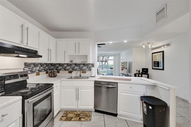 Photo - 1690 NE 191st St Apartment