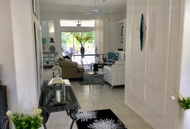 Foto del edificio - 10758 Cypress Bend Dr