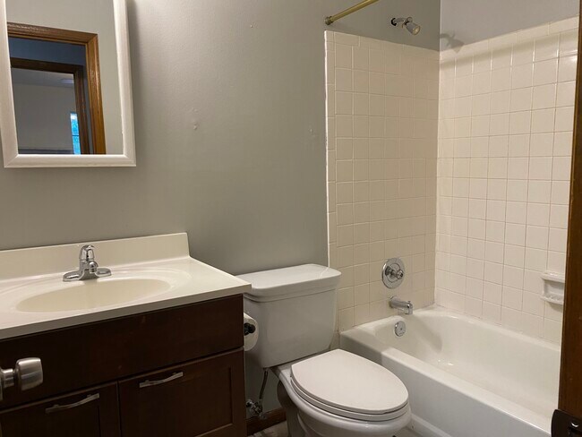 Photo - 4068 Buckingham Pl House