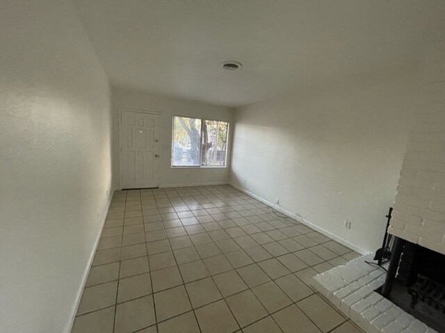 Foto del edificio - 10167 Crawford Way