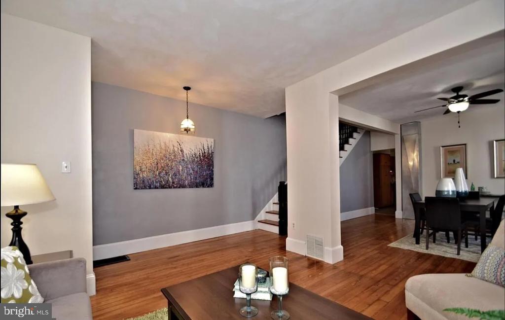 Primary Photo - 423 Breckenridge St