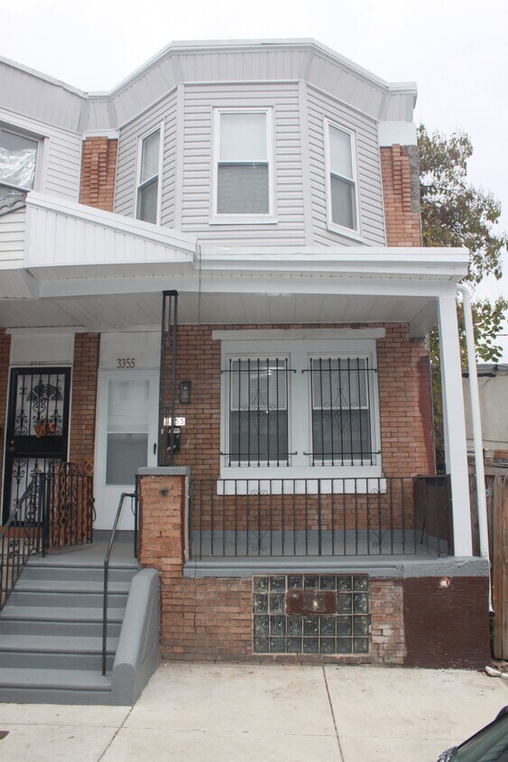 Foto principal - 3355 Argyle St