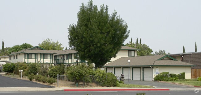 Foto del edificio - Lone Tree Apartments