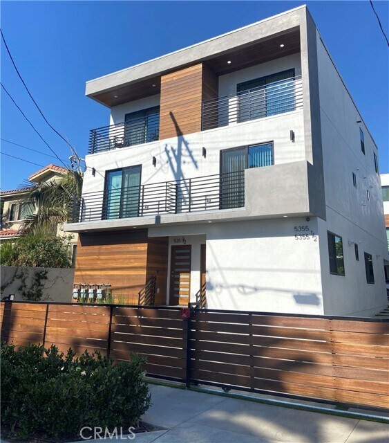 Foto principal - 5355 Lexington Ave