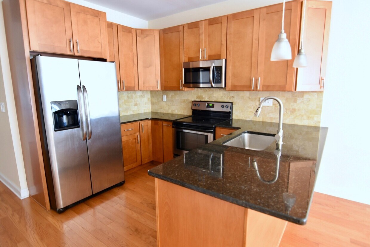 Kitchen - 1023 S 20th St