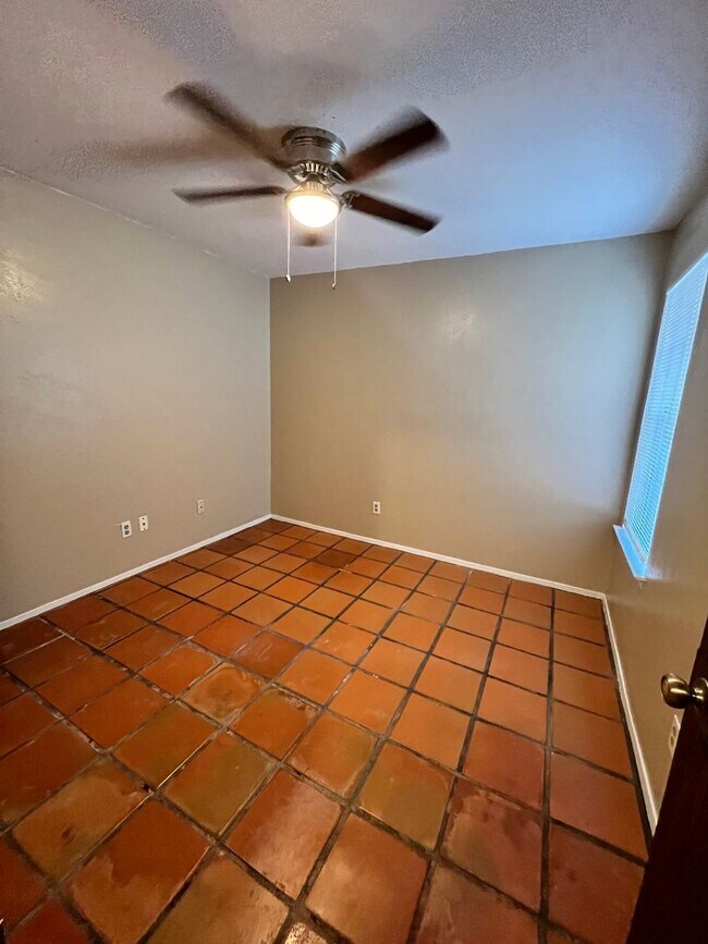 Building Photo - 4402 Limewood Ct