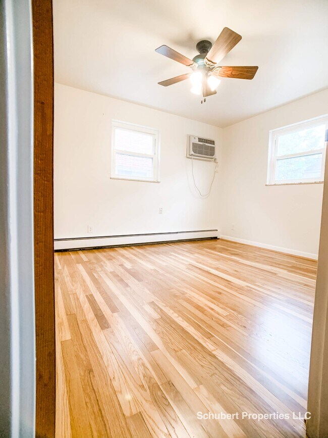 Large Bedroom #1 - 3154 Schubert Ave