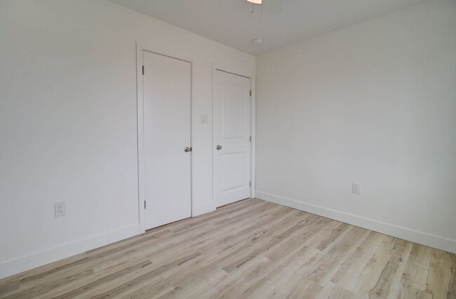 Photo - 2539 North 39th Avenue House
