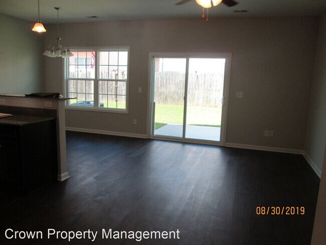 Building Photo - 3 br, 2.5 bath House - 776 Dwsons Park Way