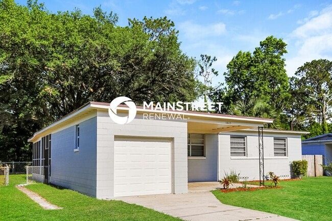 Building Photo - 3 Bedroom Pet-Friendly Home in jacksonvill...