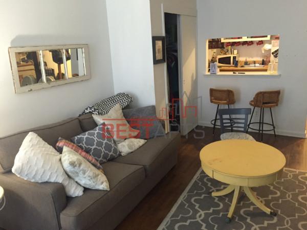 Foto principal - 19 E 21st St