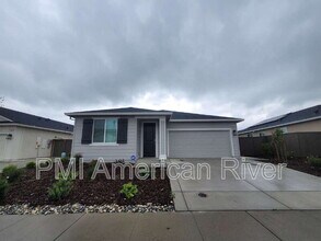 Building Photo - 5033 Rialto Dr